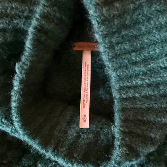 EUC Free People Bradley Alpine Heather Soft Turtleneck Sweater Soze Medium - Picture 8 of 8